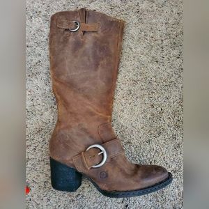Women's Born boots size 7